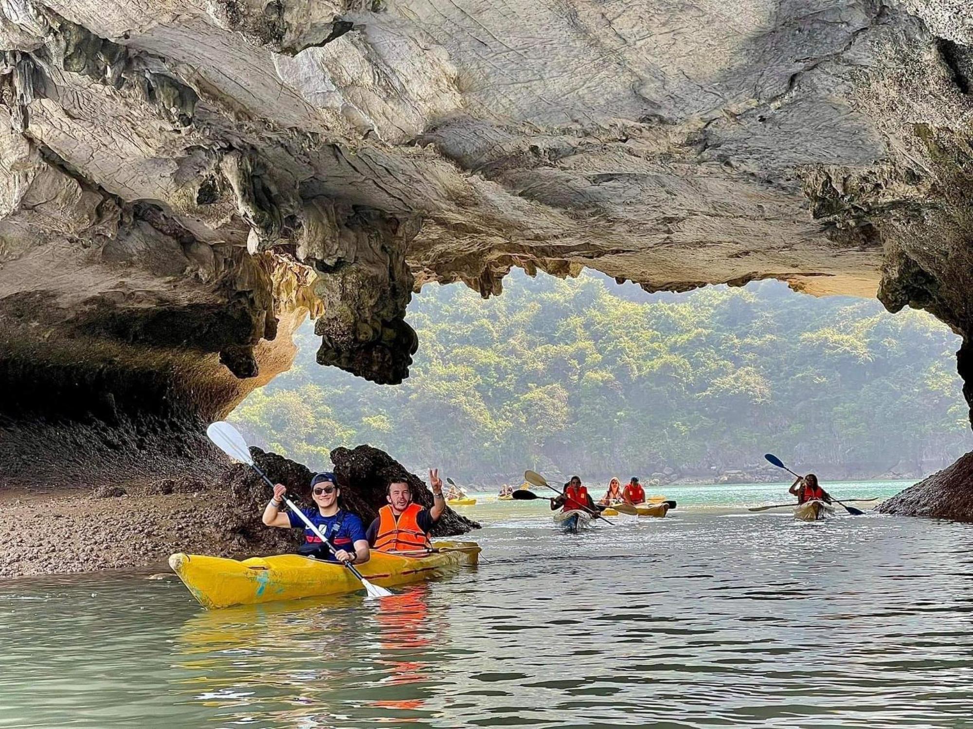 An Duong Hotel Cat Ba Chan Chau Экстерьер фото